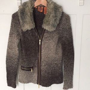 Tory Burch sz small zip up sweater